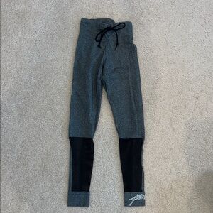 PINK Victoria's Secret Gray and Black Leggings